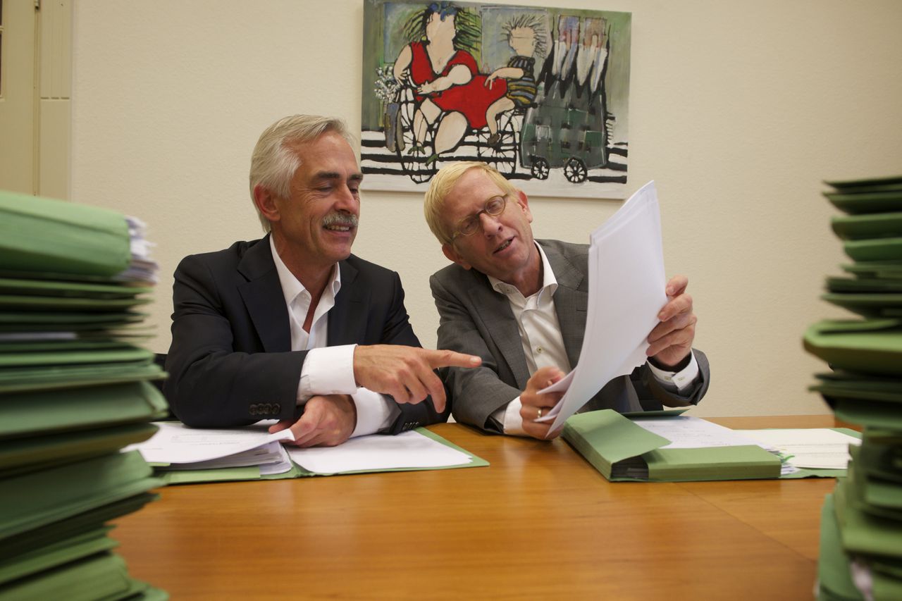 Advocaten Luc Rohof en Ivo Sindram behartigden de belangen van de Q-koortspatienten.