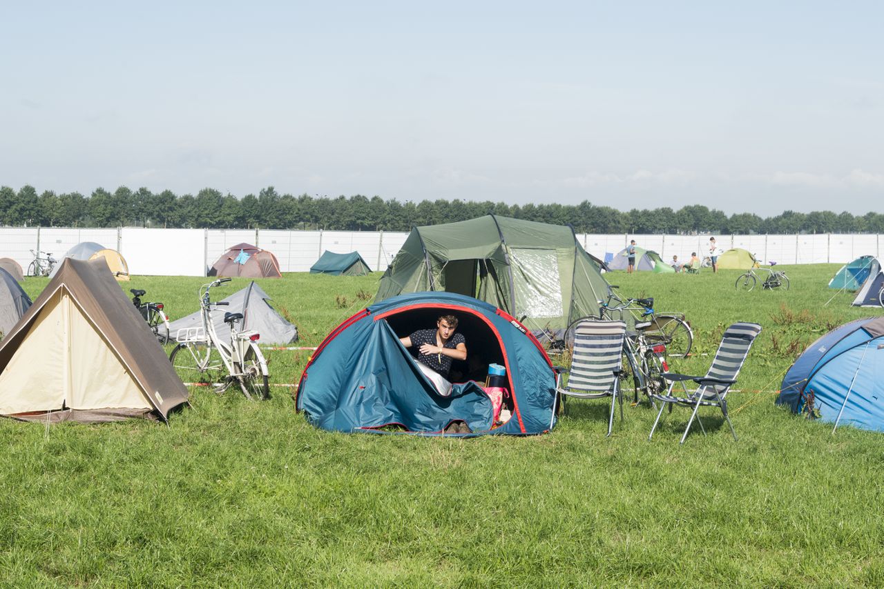 Op de campus van Wageningen UR bevindt zich tijdens de introductie een camping. De tenten zijn bedoeld voor mensen die nog geen kamer hebben gevonden hebben in Wageningen.