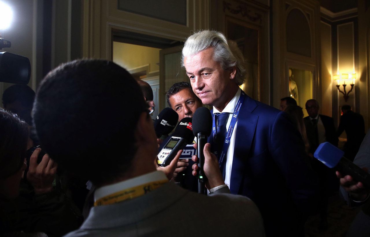 Wilders gaat aangifte doen tegen officier van justitie en advocaten-generaal 