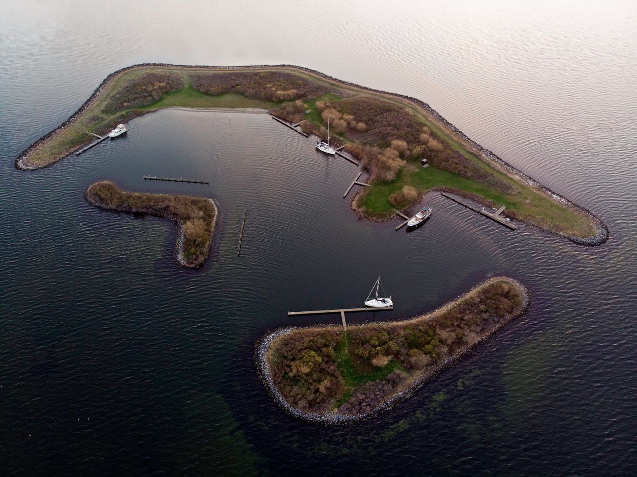 Getij moet leven brengen in het Grevelingenmeer - NRC