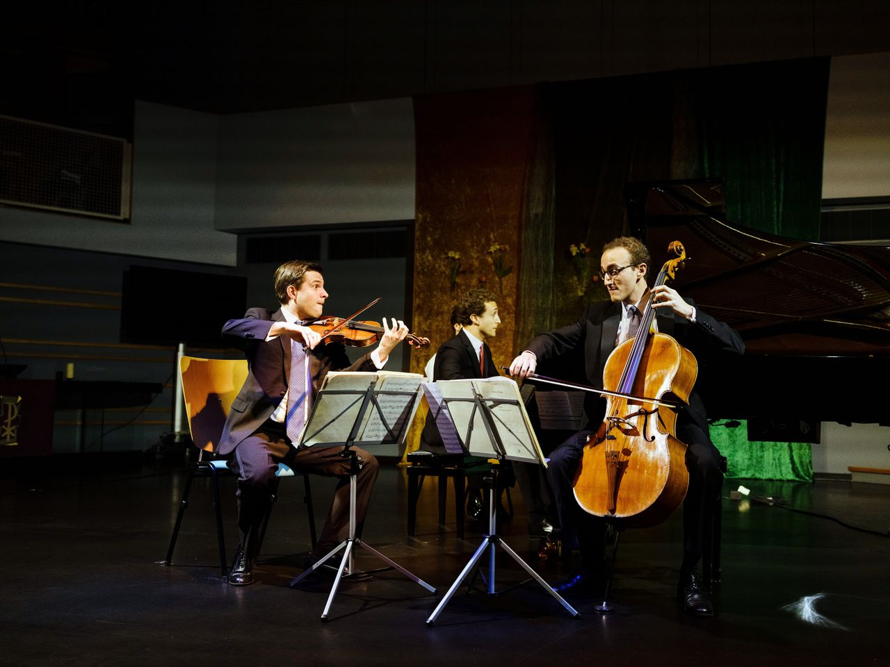 Het Busch Trio, vernoemd naar de legendarische violist Adolf Busch, met Omri Epstein (pianist), Mathieu van Bellen (violist) en Ori Epstein (cellist).