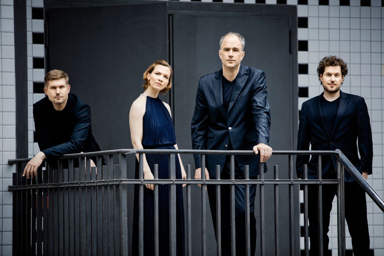 Het ‘Signum Quartet’ met cellist Thomas Schmitz (links), tweede violiste Annette Walther, primarius Florian Donderer en altist Xandi van Dijk.