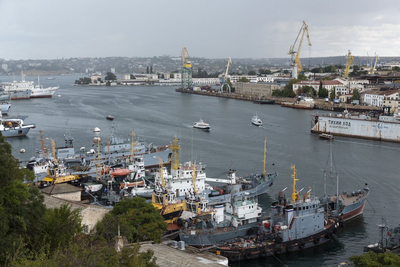 ‘Russische oorlogsschepen opgeblazen bij havenstad Sebastopol’ 