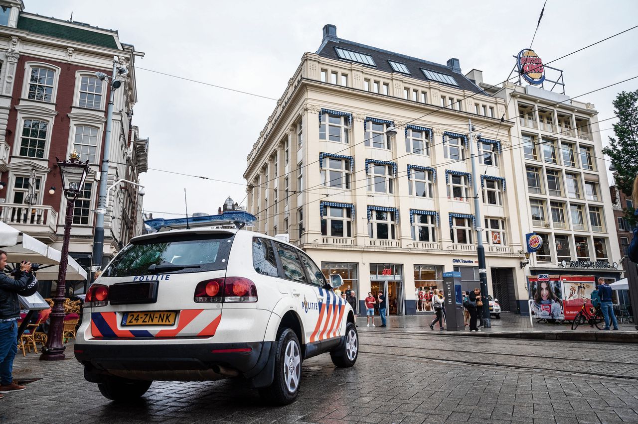De studio van RTL Boulevard aan het Leidseplein in Amsterdam werd zaterdag ontruimd vanwege een ernstige bedreiging. „Veiligheid [gaat] boven alles”, zei directeur Sven Sauvé van RTL Nederland.