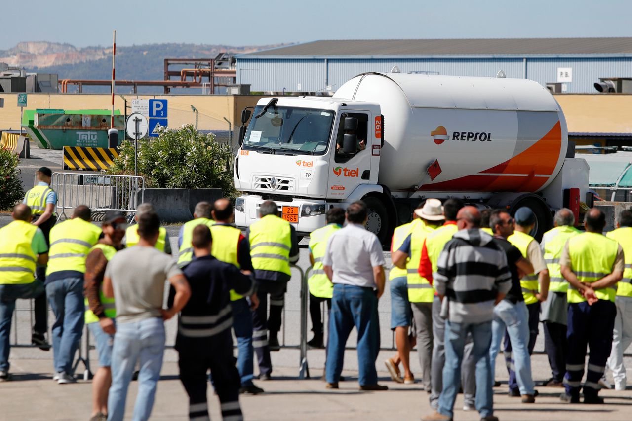 Tankwagenchauffeurs Portugal beëindigen staking 