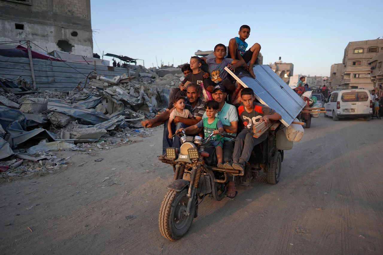 Gazanen weer op de vlucht gedreven door nieuwe gevechtsronde; leger Israël dringt aan op bestand 