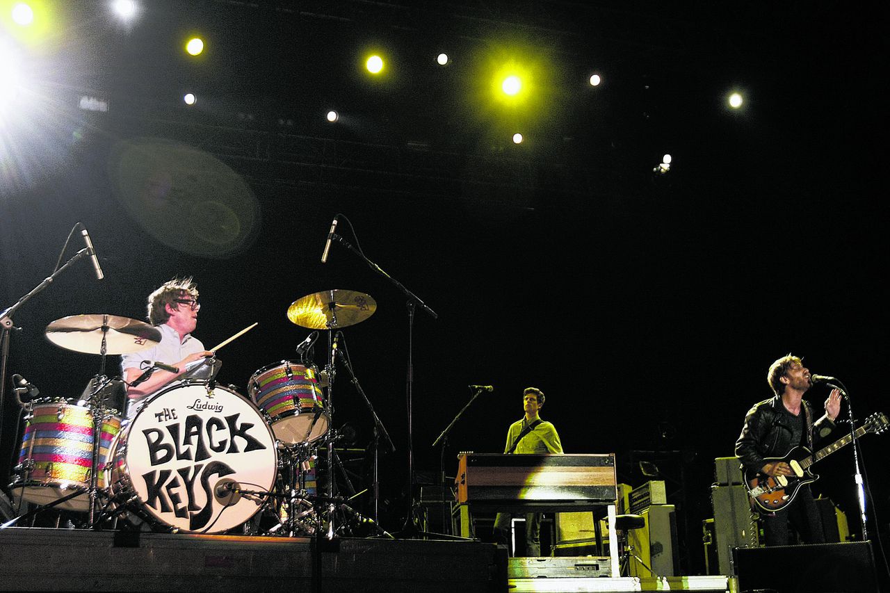 The Black Keys in 2013, voor hun vijfjarige afwezigheid.