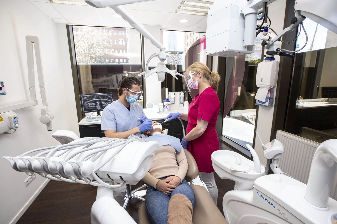 De tandarts gratis voor iedereen: ‘grove maatregel’ of ‘fantastisch nieuws’? 