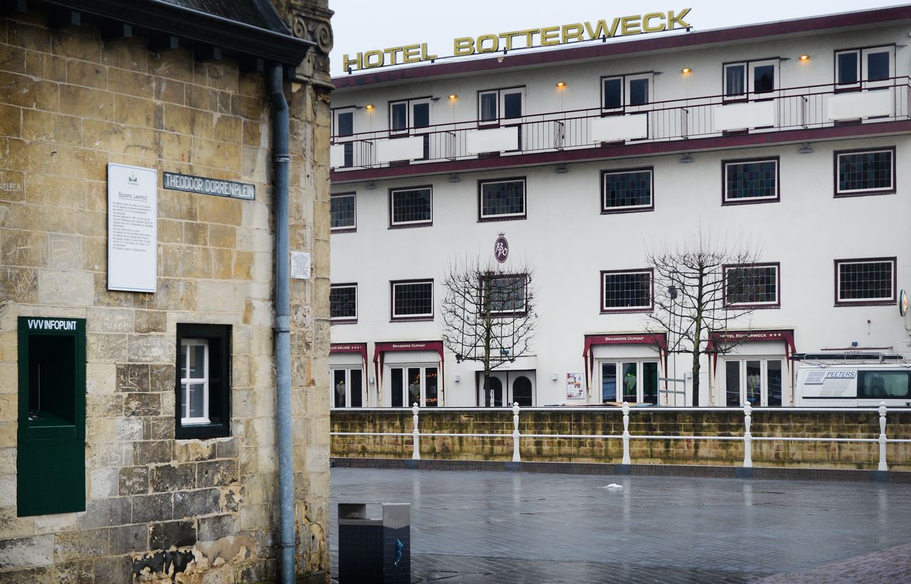 Het hotel in Valkenburg waar mogelijk de prostitutie plaatsvond.