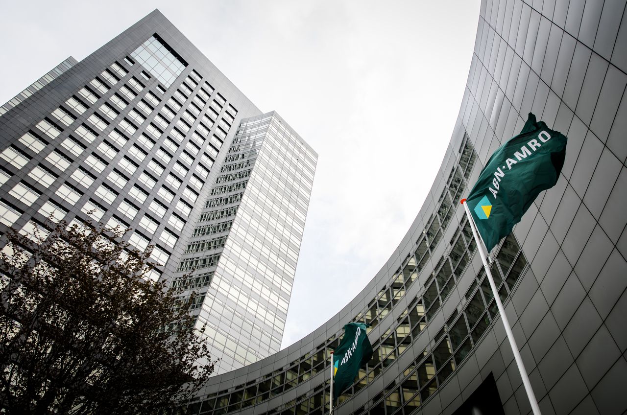 ABN Amro schrapt tot 2025 bijna drieduizend banen NRC