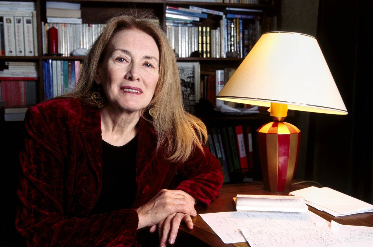 Nobelprijs voor Literatuur naar Franse schrijfster Annie Ernaux 