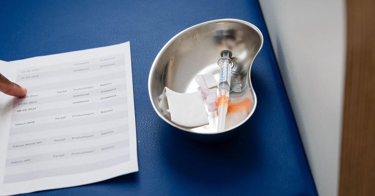 In The Hague: AI Hologram Boosts Vaccination Awareness - News Directory 3