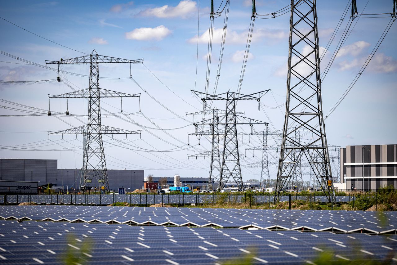 Dutch power grid waitlists grow slower, but relief is temporary | News ...