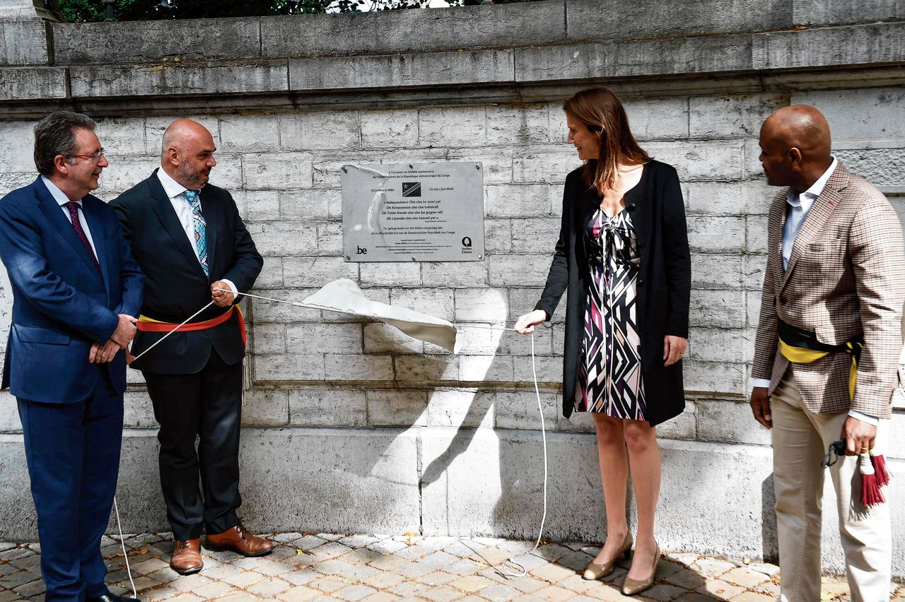 De Belgische premier Sophie Wilmès onthult deze dinsdag in Brussel een plaquette ter gelegenheid van zestig jaar onafhankelijkheid in Congo.