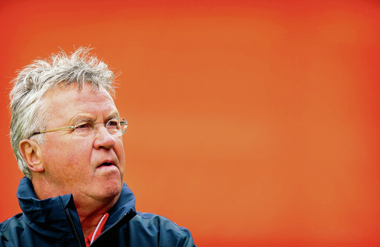 Guus Hiddink was van 1 augustus 2014 tot en met vandaag bondscoach. Eerder leidde hij Oranje van 1995 tot 1998.