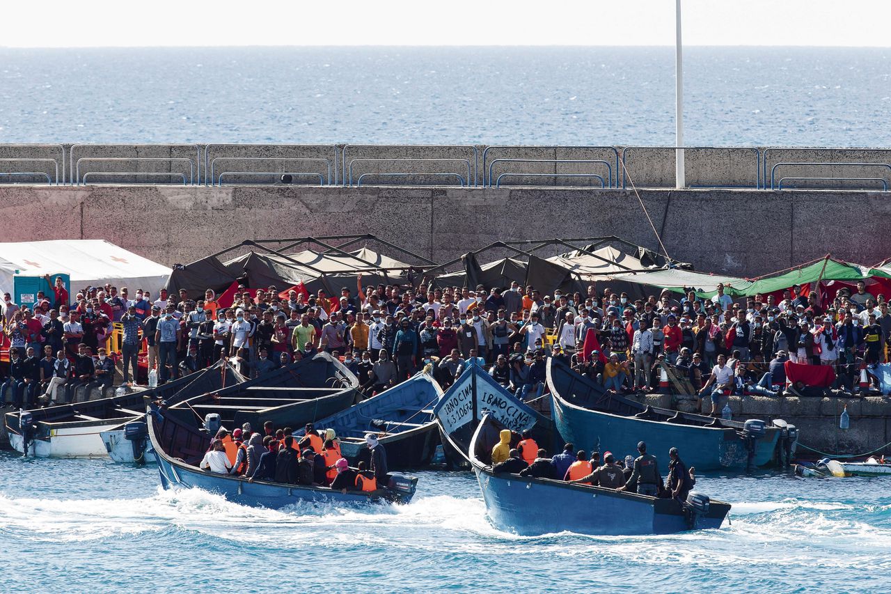 Twee boten met migranten kwamen dinsdag aan op Gran Canaria. De autoriteiten redden die dag 206 vluchtelingen.