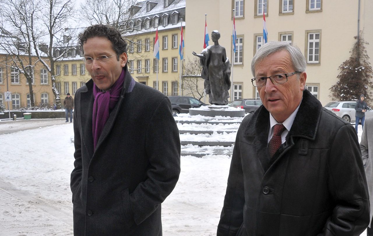 Minister van Financiën Jeroen Dijsselbloem (links) was vorige week al op bezoek bij de vertrekkend voorzitter van de eurogroep, premier van Luxemburg Jean-Claude Juncker (rechts).