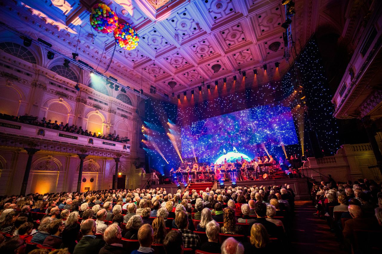 Het traditionele nieuwjaarsconcert van het Nederlands Blazers Ensemble in Het Concertgebouw.
