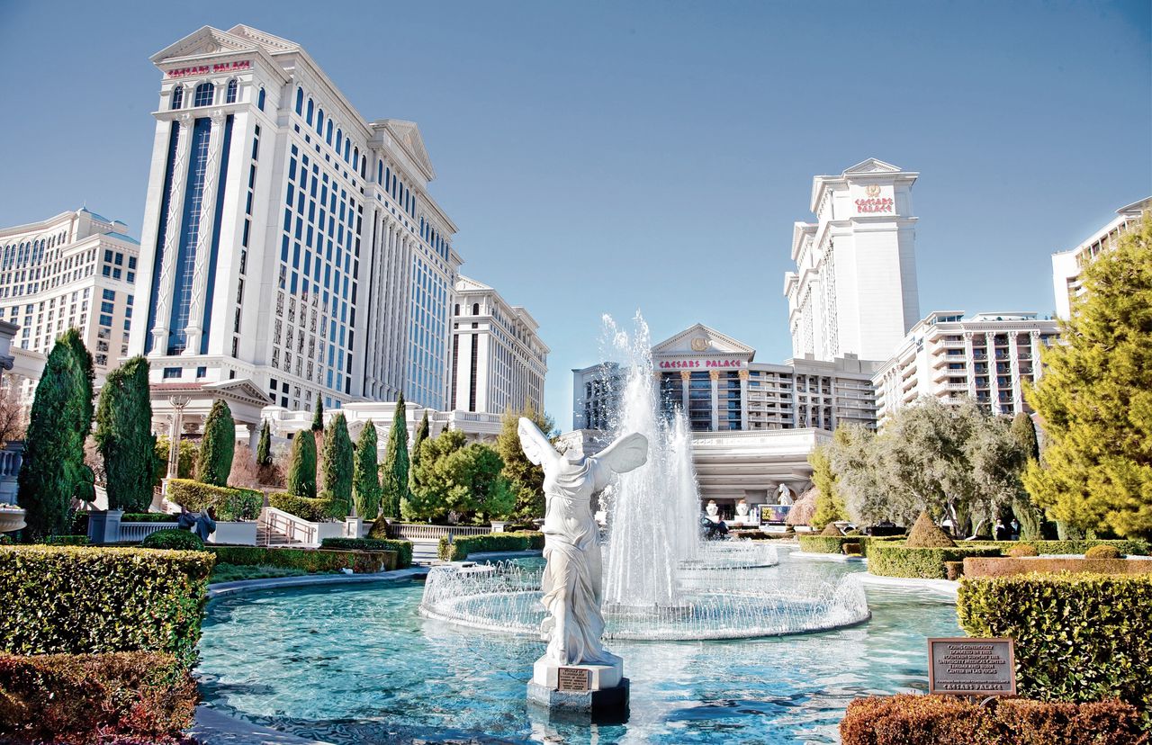 Caesars Palace, het casino in Romeinse stijl in Las Vegas, werd vorige week gekocht door Eldorado Resorts, het casinobedrijf van de familie Carano uit Reno.