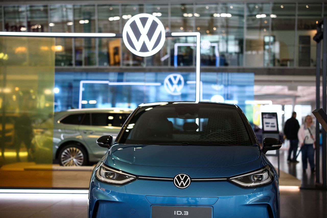 Almost half a billion euros for fifteen large car manufacturers due to cartel formation