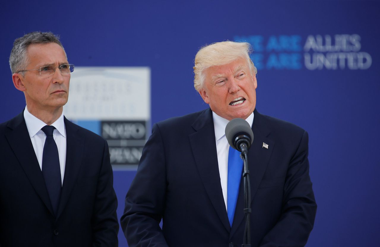 Trump haalt uit naar NAVO-partners: verhoog defensiebudget 