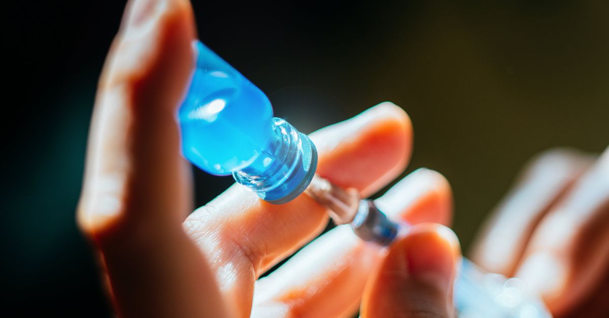 Steeds meer vergiftigingen door injecteerbare afslankmiddelen, vaak gekocht via sociale media. ‘Spuiten voor schoonheid wordt genormaliseerd’