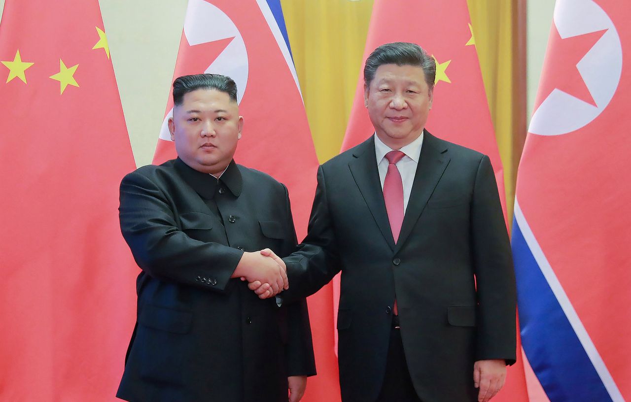 Kim en Xi bij hun laatste ontmoeting, begin dit jaar in Beijing.