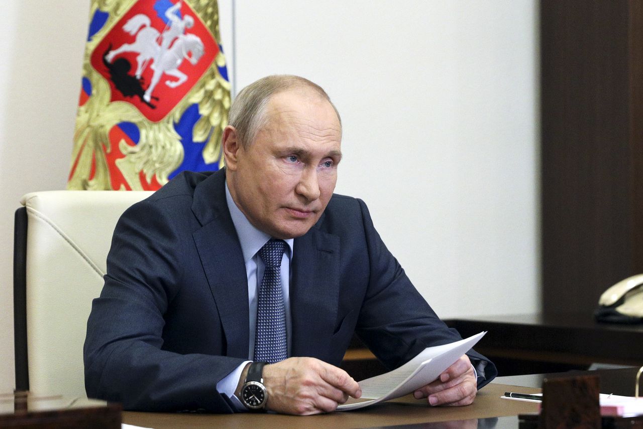 De Russische president Vladimir Poetin tijdens een videoconferentie op 8 juni.