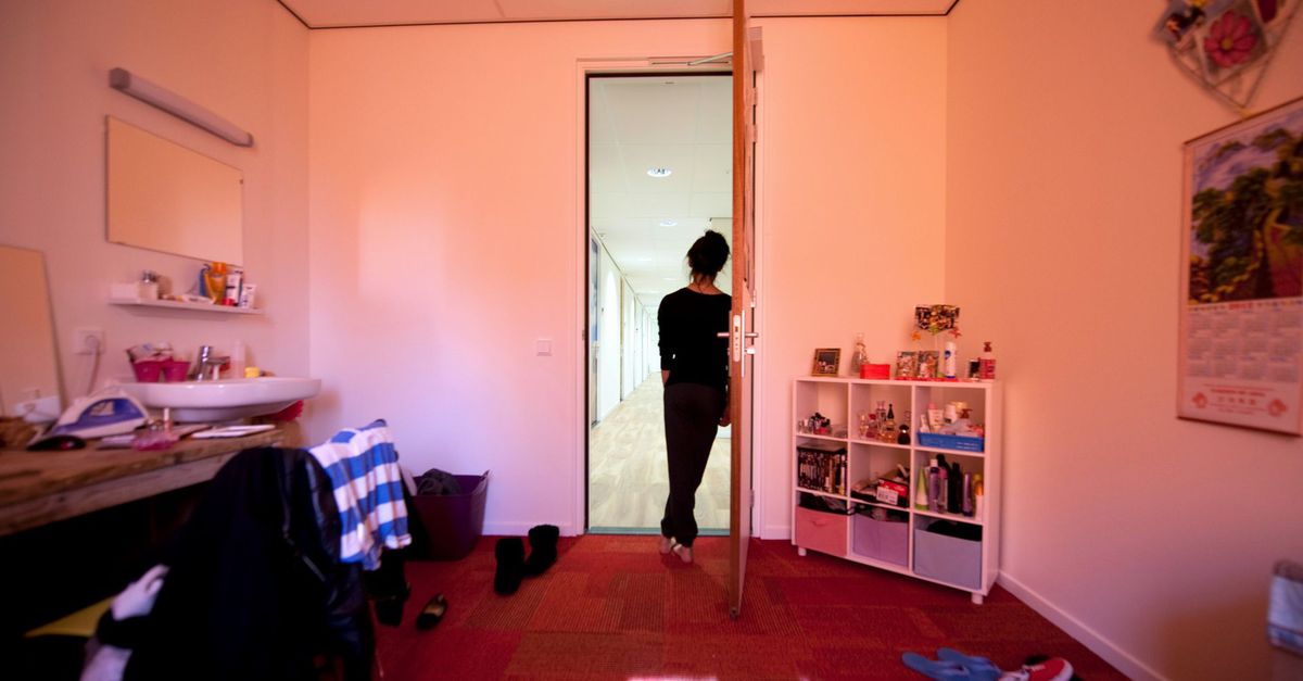 Jonge slachtoffers van seksuele uitbuiting raken in Nederlands steeds meer uit beeld. .