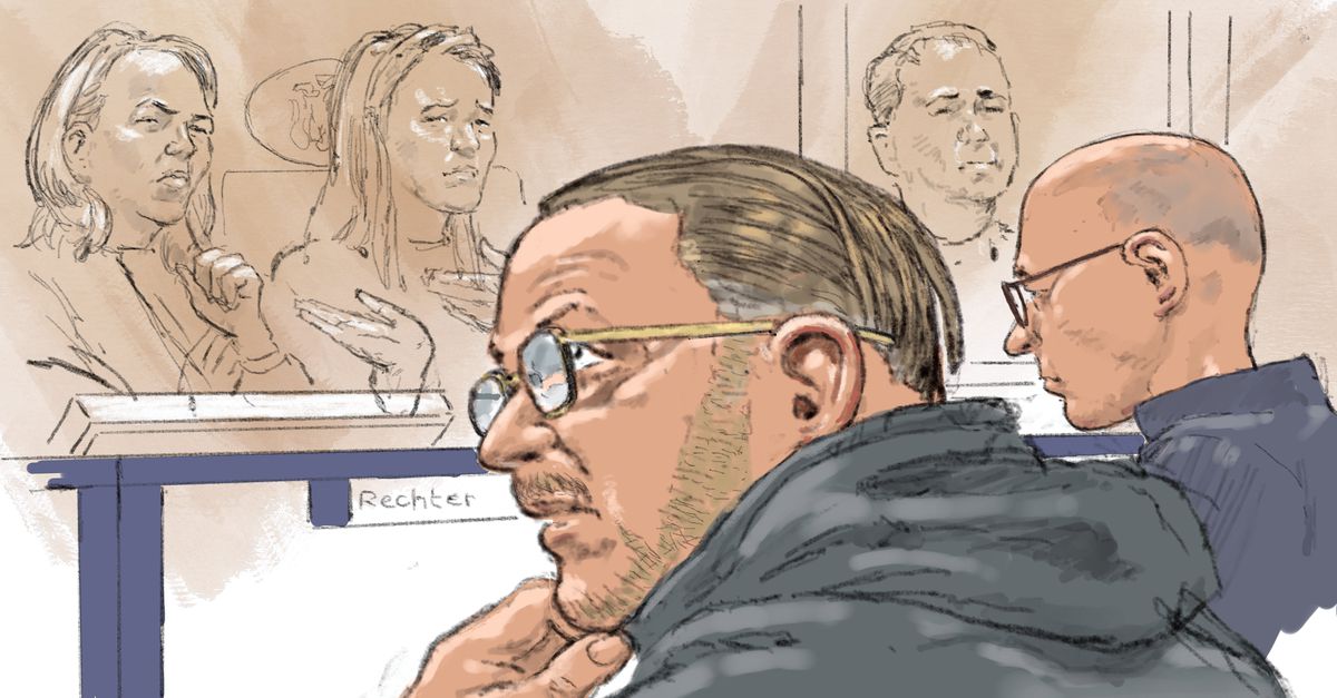 Via wirwar aan online accounts zocht de man contact met kinderen. Hij wordt nu verdacht van verkrachting en afpersing van tientallen slachtoffers