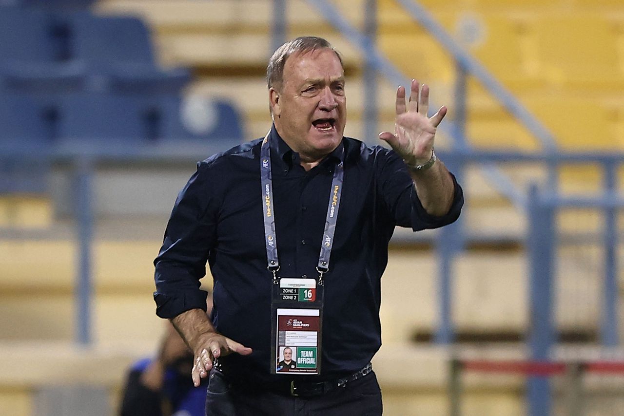 Dick Advocaat neemt per direct ontslag als bondscoach van Irak 