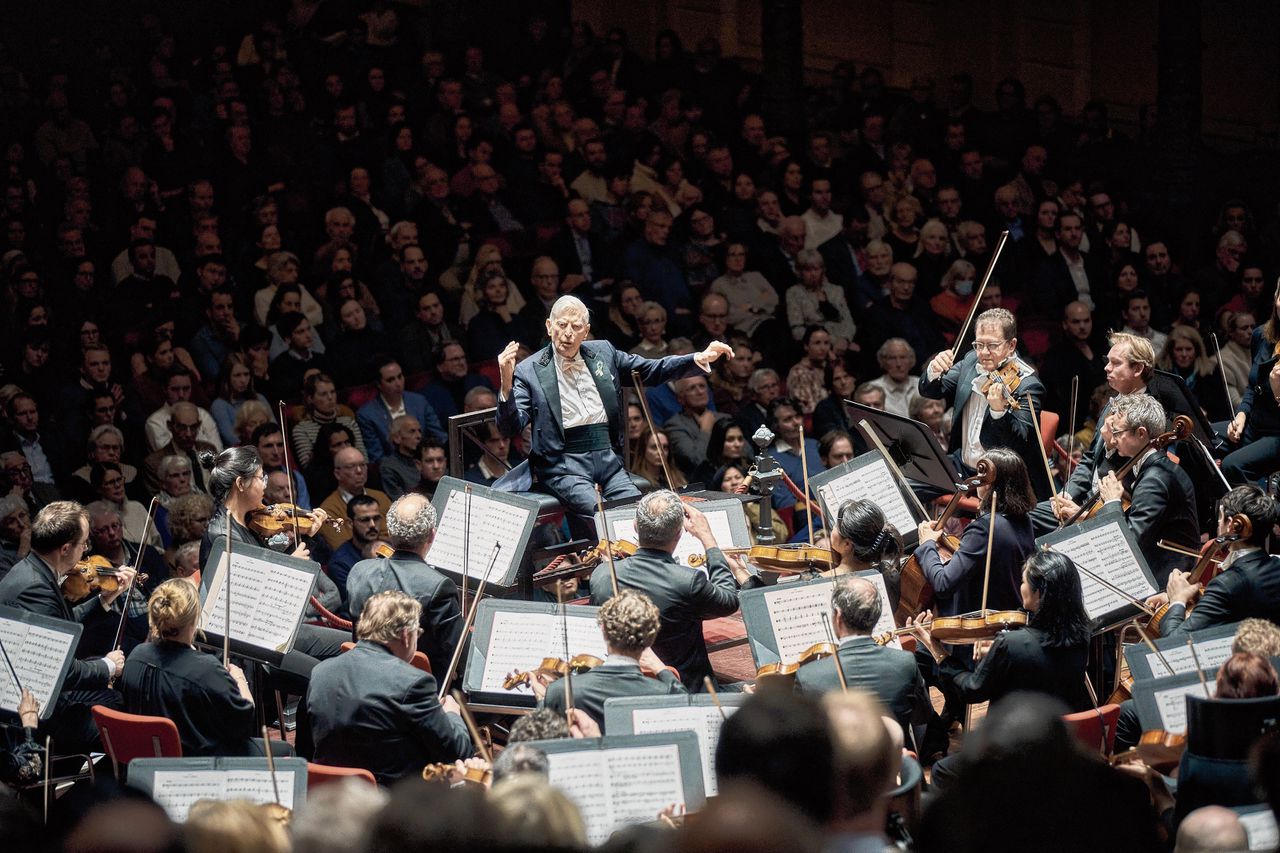 Herbert Blomstedt (95) leidt het Concertgebouworkest in Bruckners ‘Vierde symfonie’.