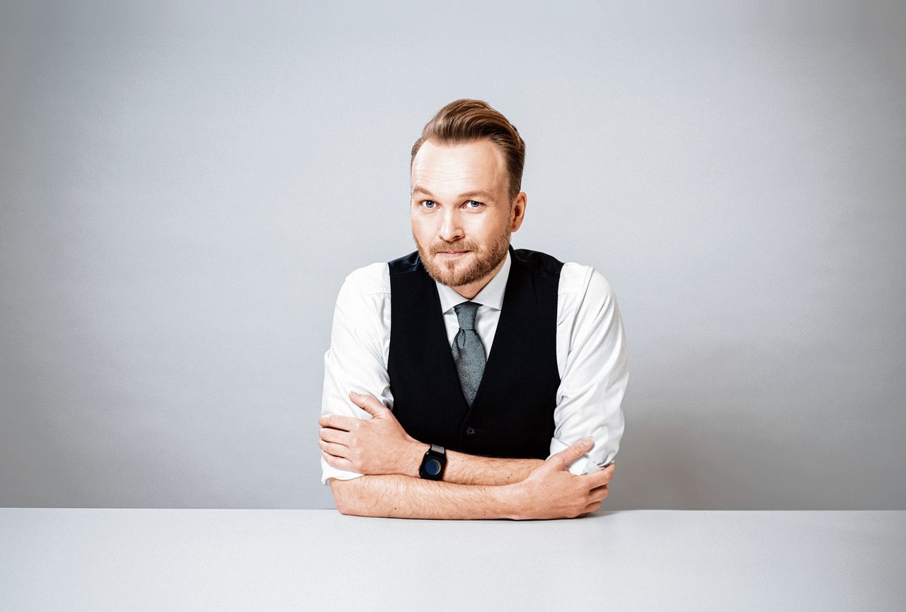 Arjen Lubach stopt met Avondshow en vertrekt bij VPRO - NRC
