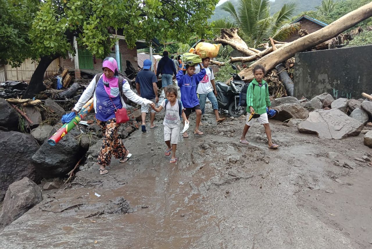 Zeker negentig doden door cycloon in Indonesië en op Oost-Timor 