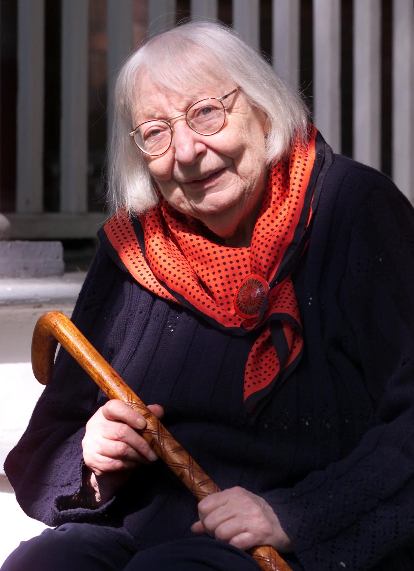 джейн джейкобс. джейн джекобс архитектор. ,смерть и жизнь больших американских городов. The death and life of great american cities джейн джекобс книга. джейн джекобс фото.