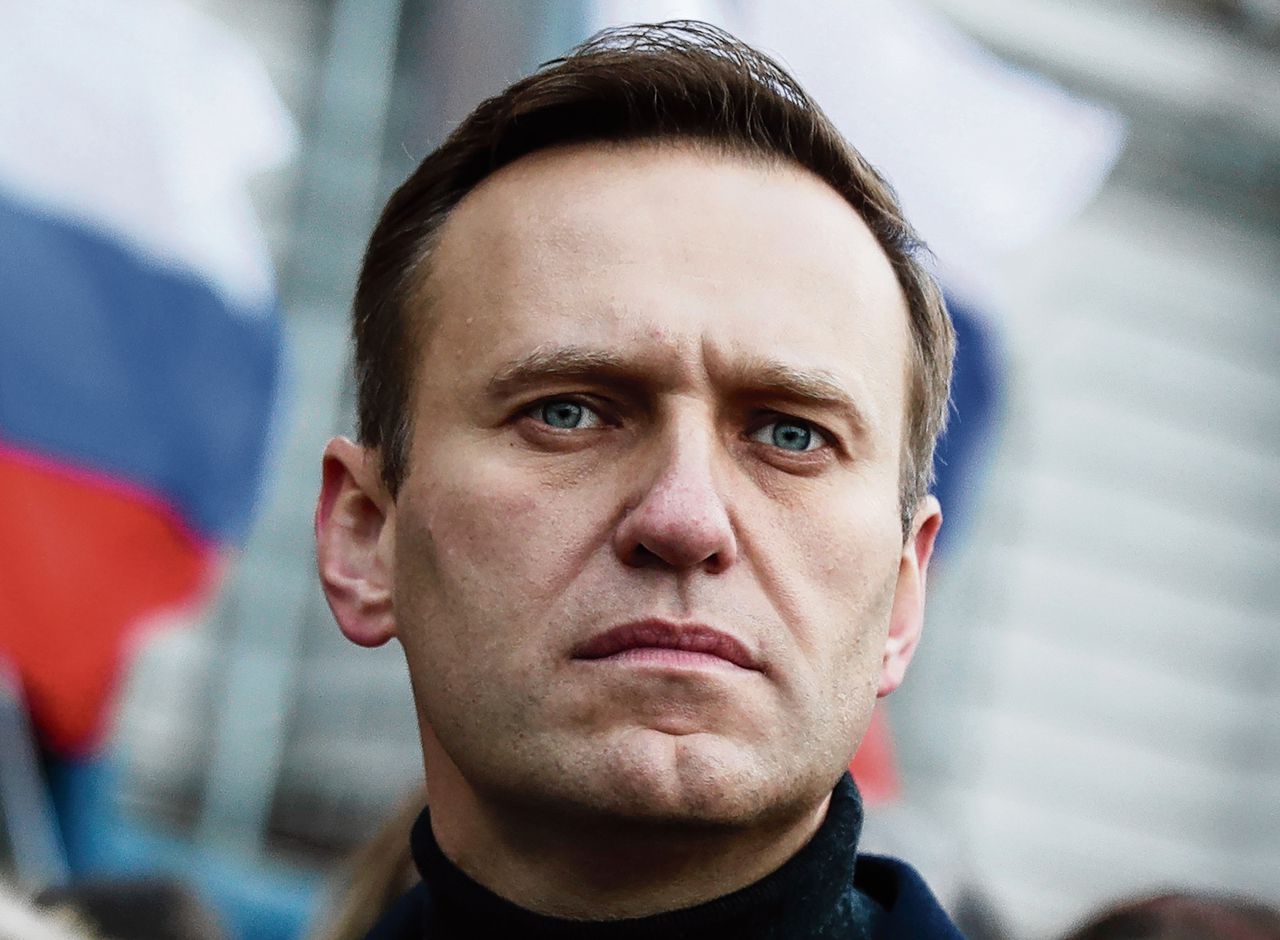 oppositieleider-navalny-ligt-in-coma-na-vergiftiging-nrc