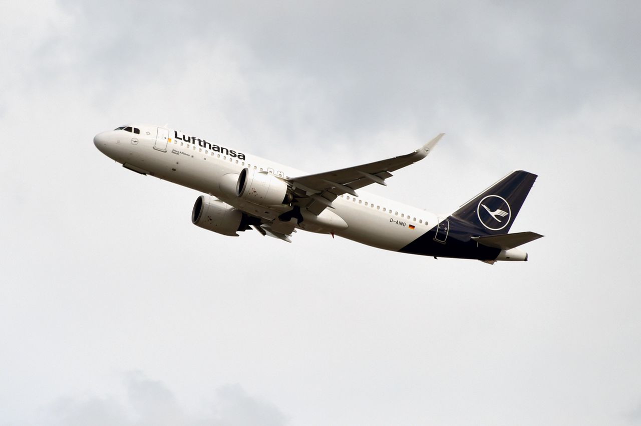 Een Airbus A320 van de Duitse luchtvaartmaatschappij Lufthansa.