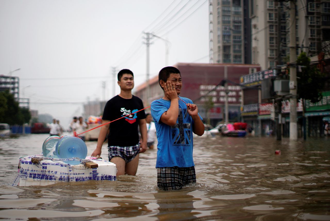 Dodental overstromingen China loopt op, regenfront verplaatst zich 