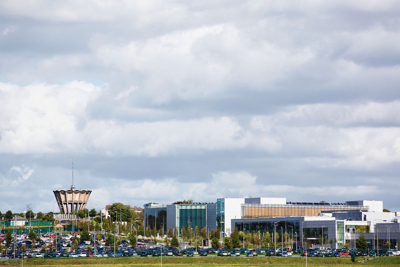 Campus van Apple in Ierland. Ierland was een van de Europese landen die vorige week tegen een belastingplan voor grote techbedrijven stemden.