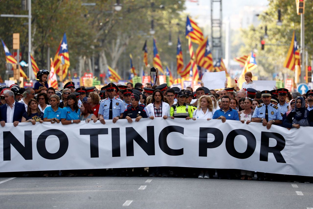 Grote demonstratie tegen terrorisme in Barcelona 