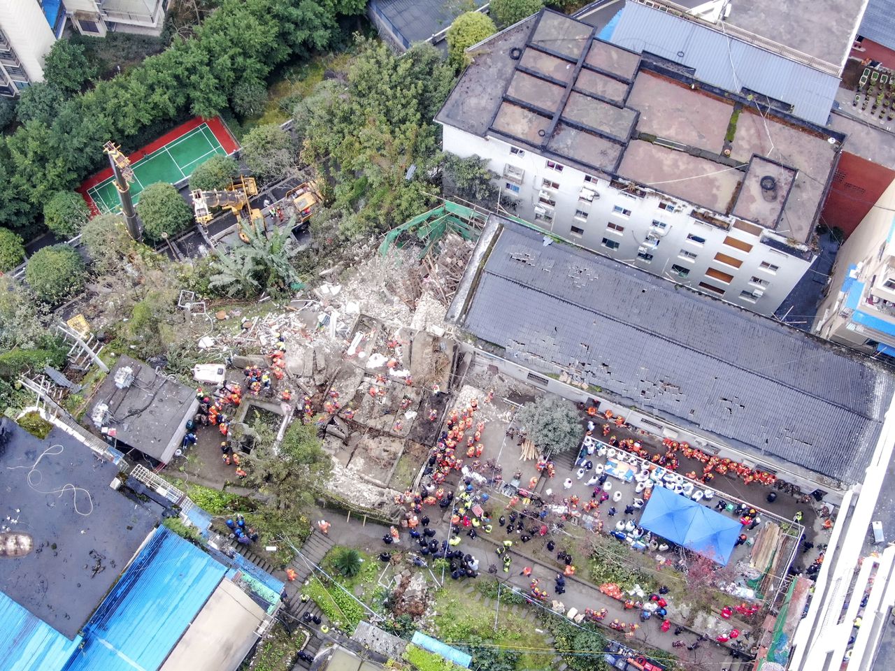 Zeker zestien doden bij gasexplosie in kantine in China 