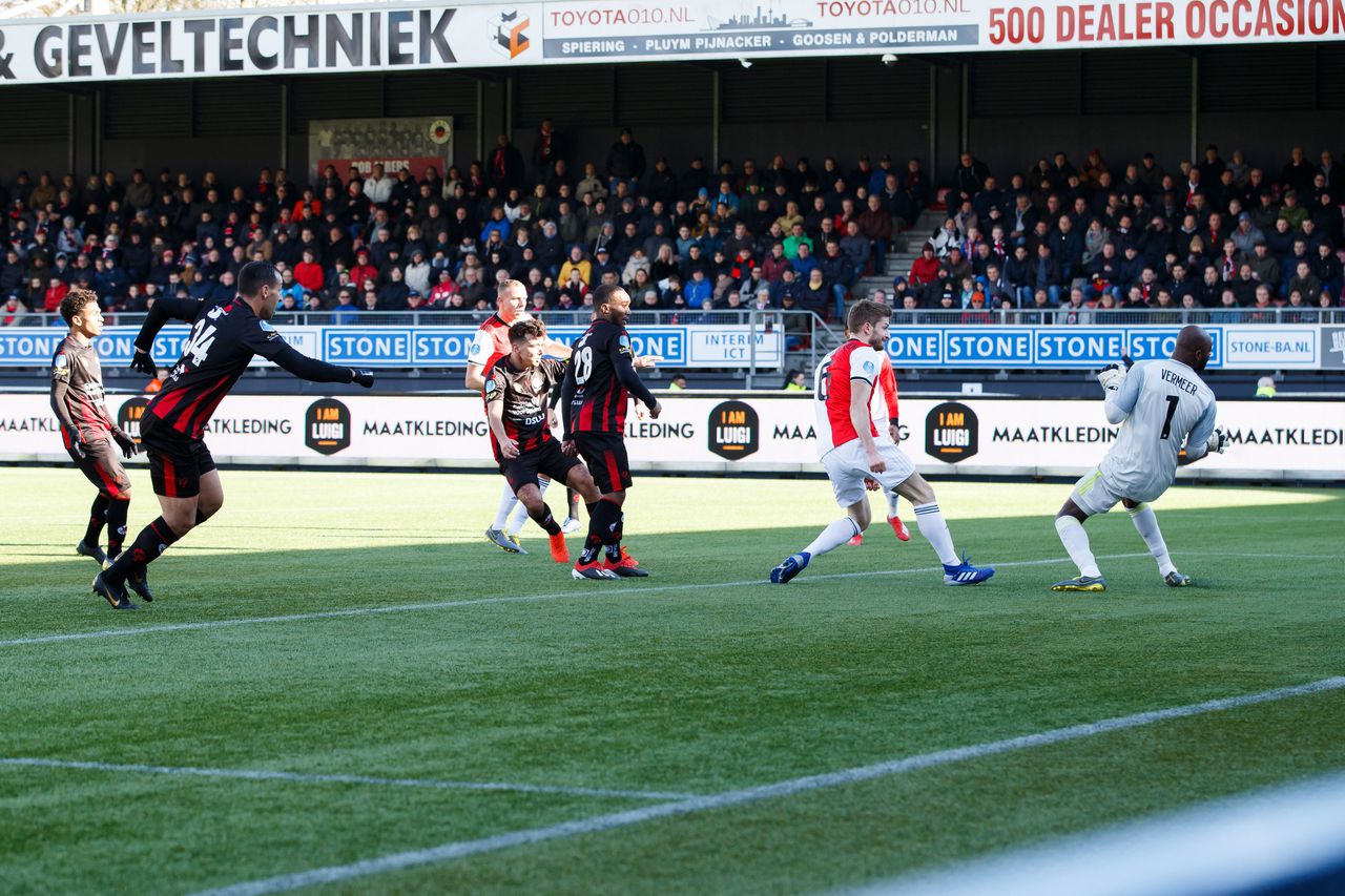 Stadsderby in Rotterdam: Feyenoord verliest 