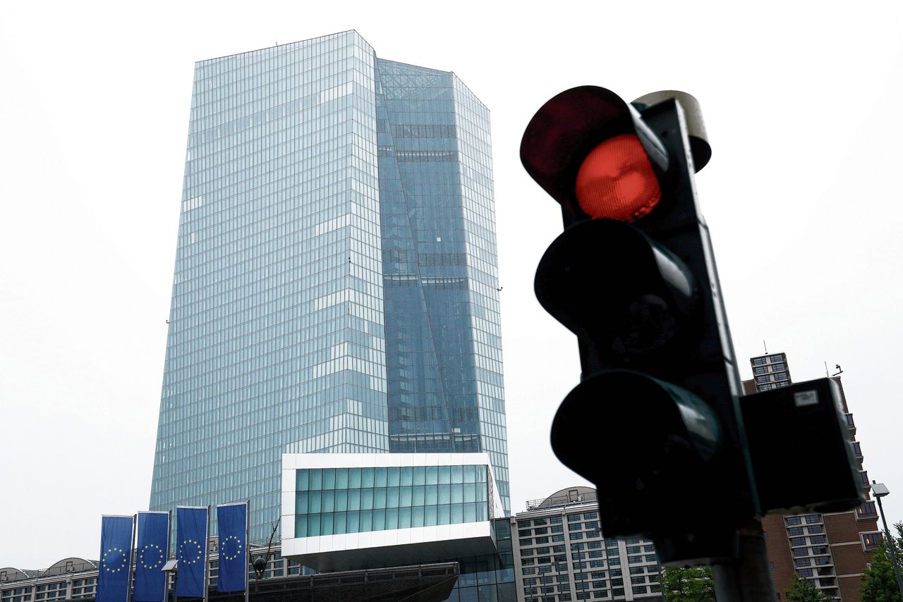 Het hoofdkwartier van de ECB in Frankfurt. ECB-president Christine Lagarde liet donderdag het monetair beleid ongewijzigd.