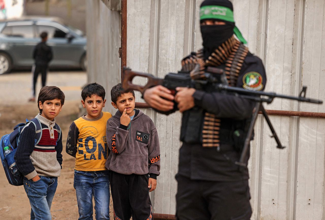 Verenigd Koninkrijk bestempelt politieke tak Hamas als terroristisch 