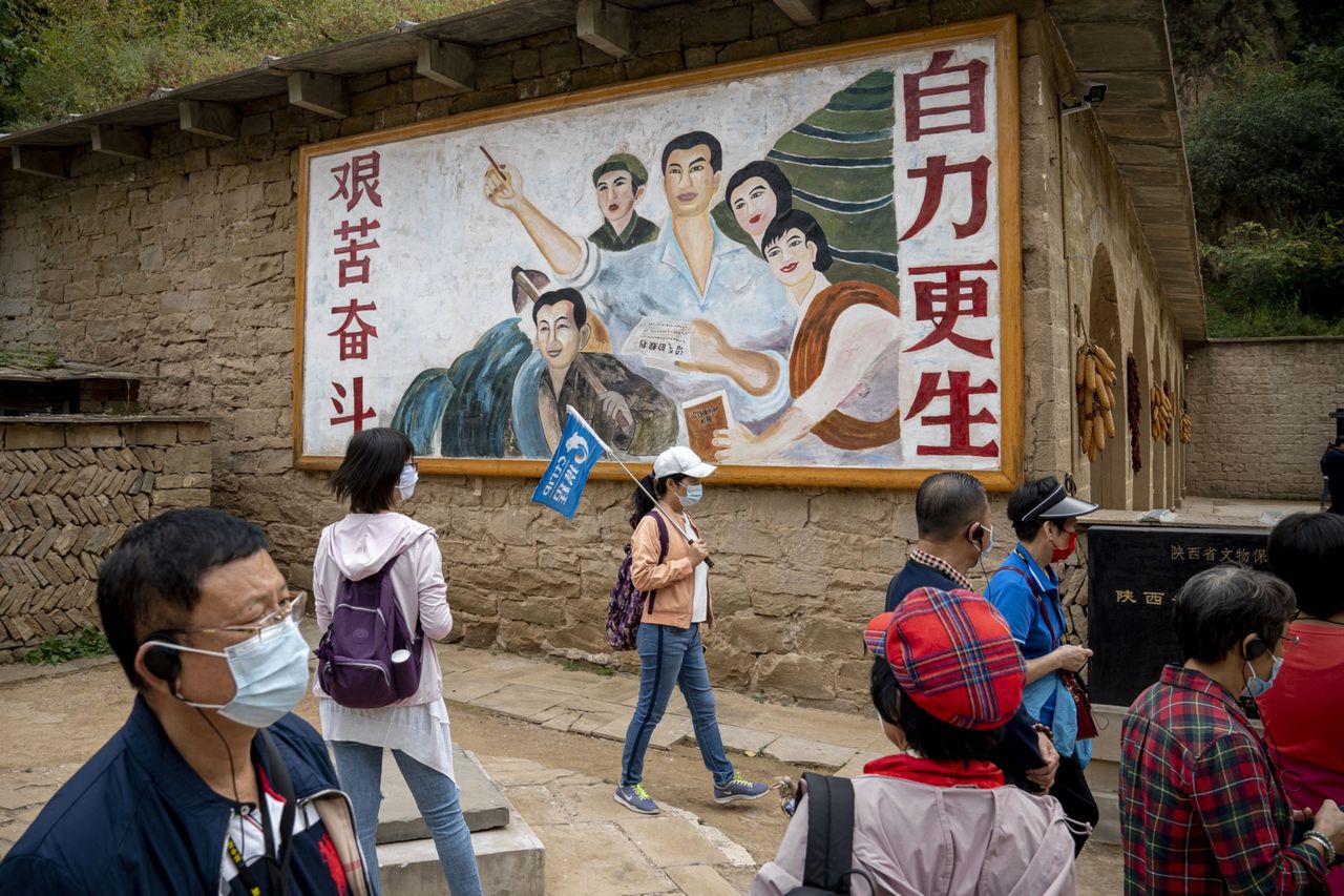 Niemand durft te praten over Xi, in zijn oude dorp 
