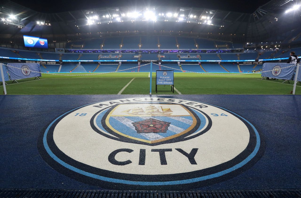 Voetbalbond UEFA onderzoekt mogelijke fraude bij Manchester City 