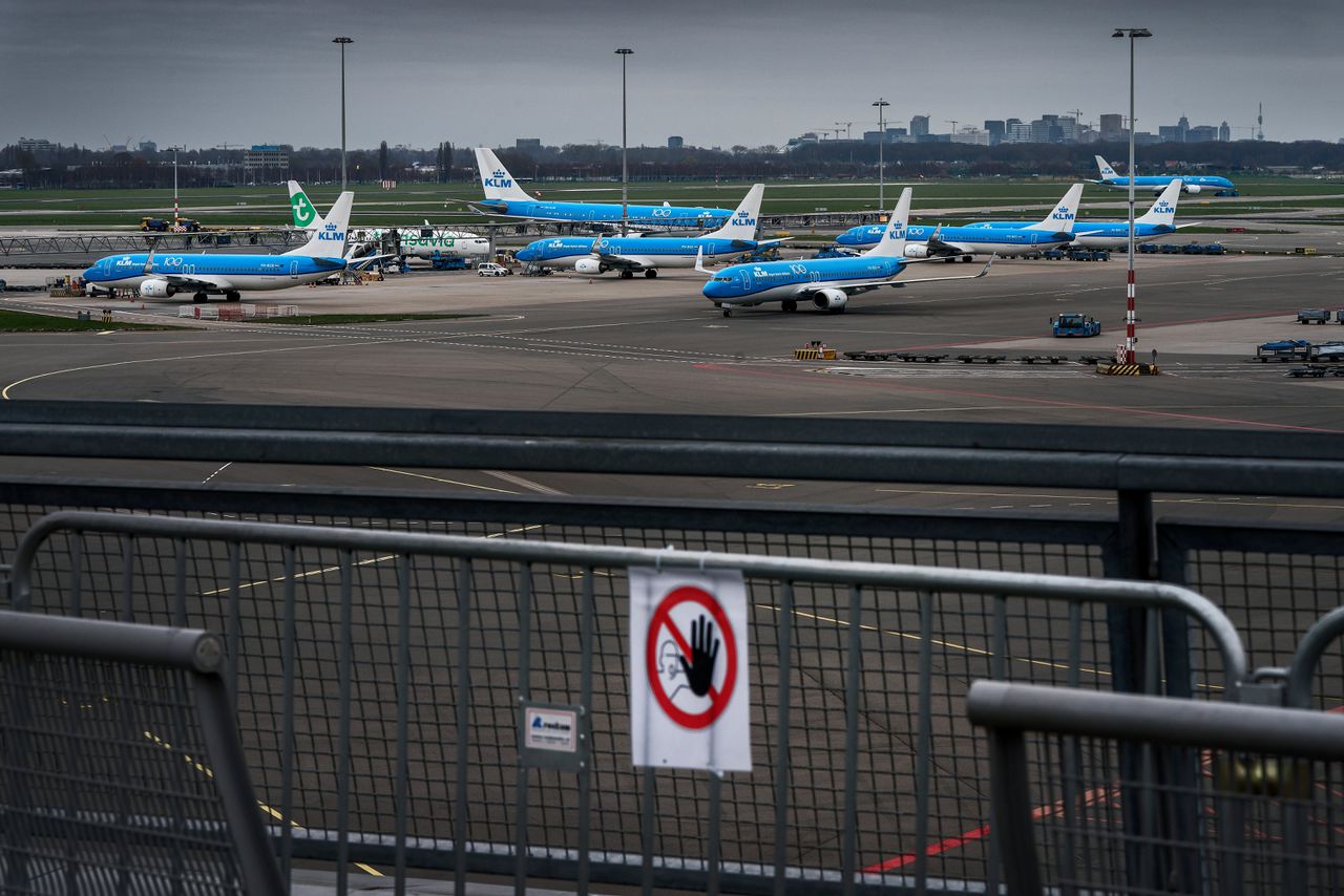 Nu het mondiale vervoer van passagiers vrijwel is stilgevallen, verkeert KLM net als andere luchtvaartmaatschappijen in geldnood.