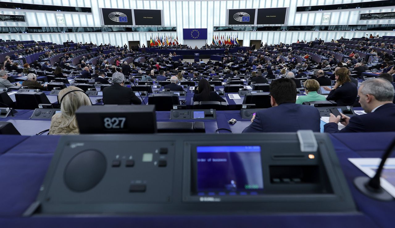 Spionagesoftware gevonden op telefoons van twee Europarlementariërs 