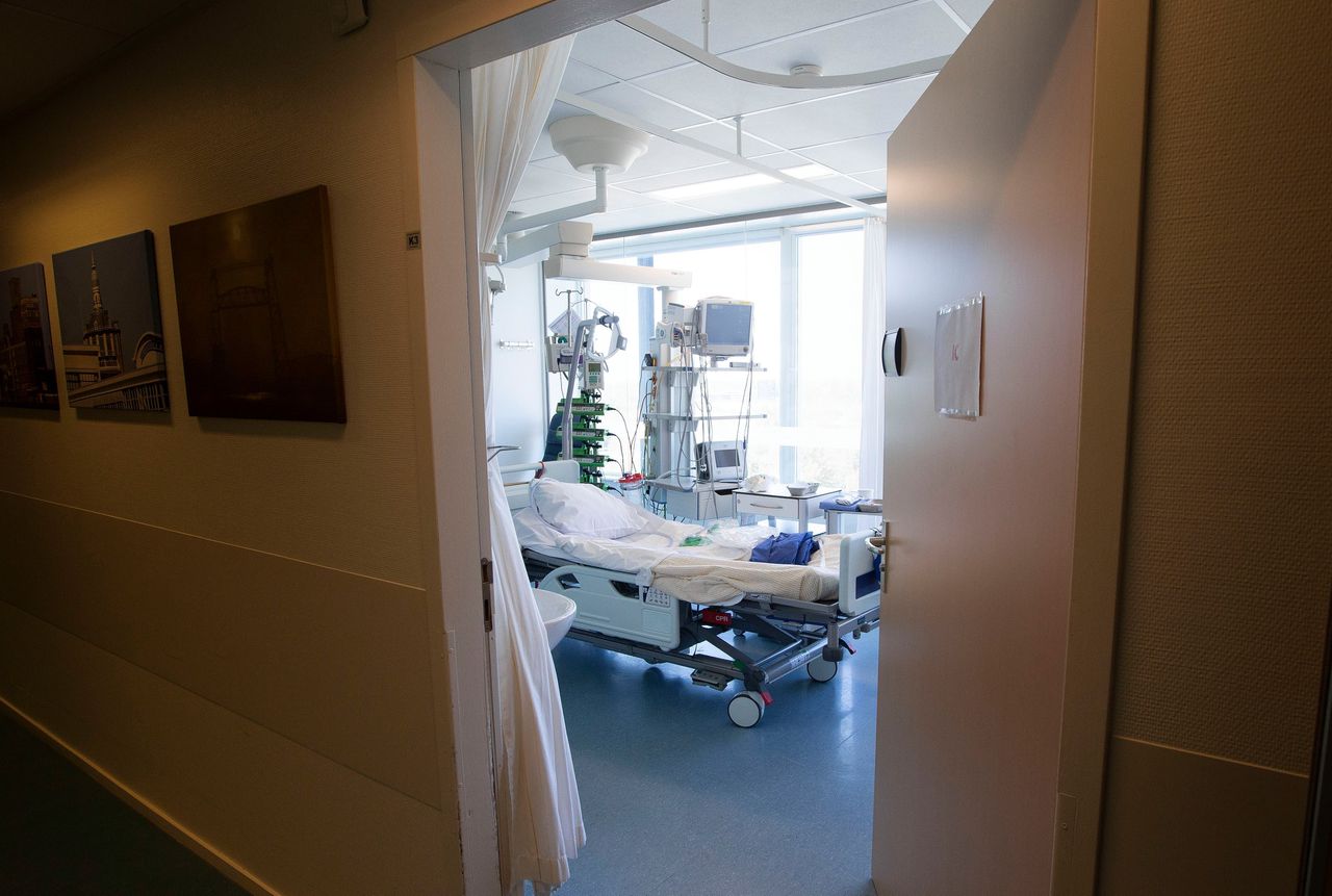 Een IC-zaal in een Rotterdams ziekenhuis.