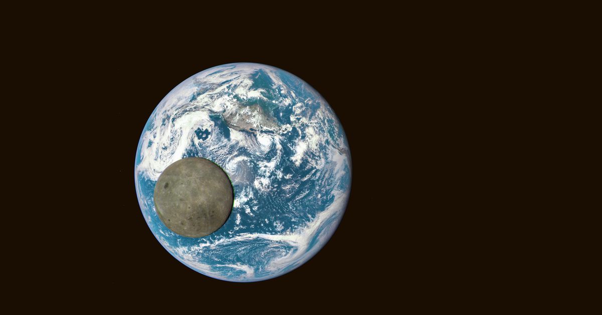 Achterkant van de maan - NRC